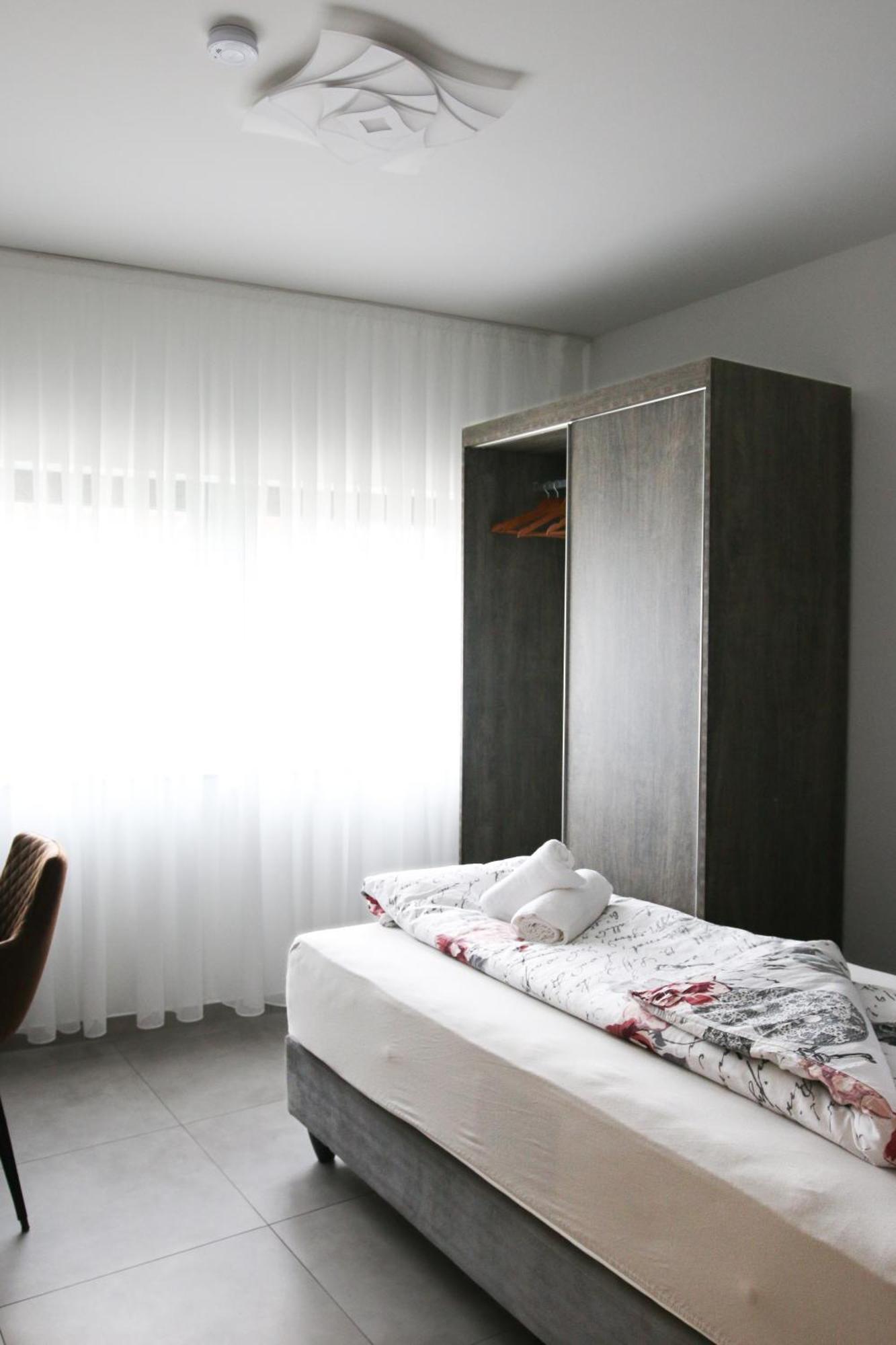 Hotel Loewenstein Lich المظهر الخارجي الصورة