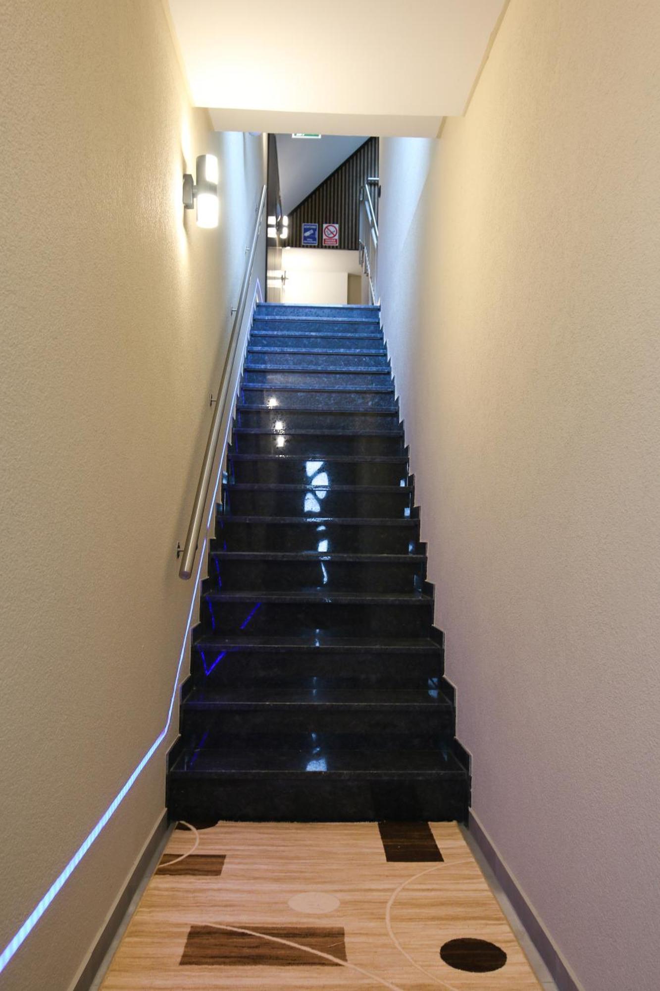 Hotel Loewenstein Lich المظهر الخارجي الصورة